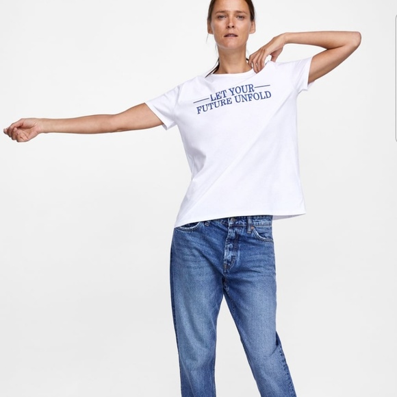 BUNDLE 2 FOR $20!! Zara Slogan T-Shirt - Picture 2 of 4